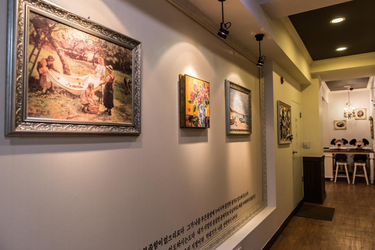 Funstay Inn Guesthouse Пусан Экстерьер фото