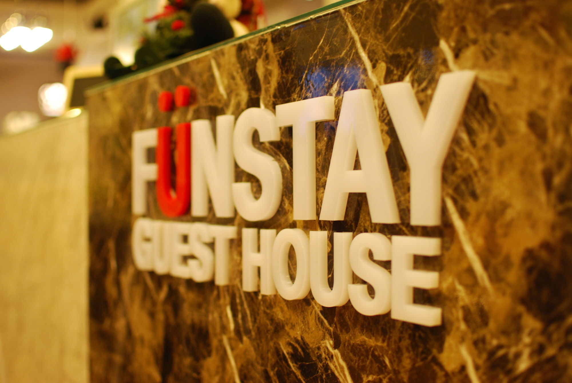 Funstay Inn Guesthouse Пусан Экстерьер фото